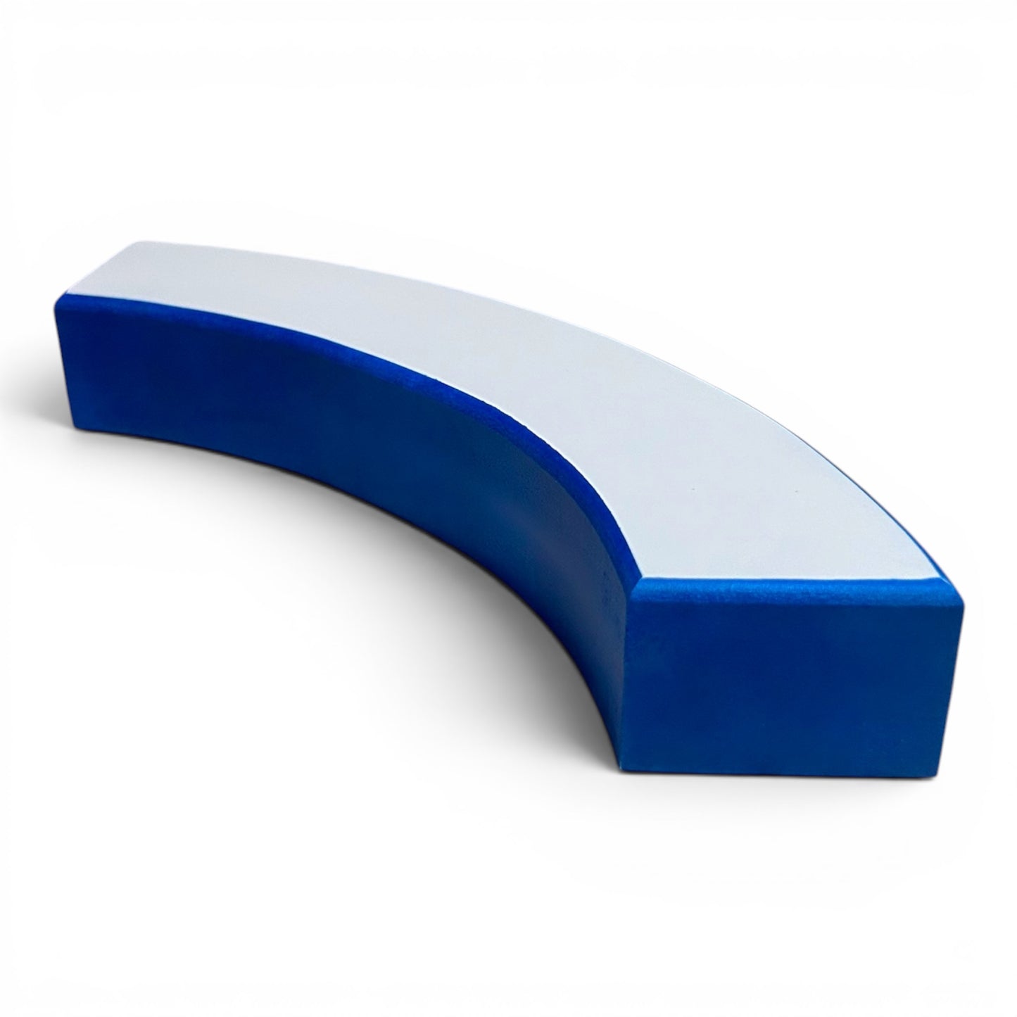 "La Curva" Islander Curved Ledge